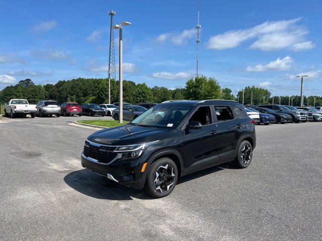 new 2025 Kia Seltos car, priced at $25,800