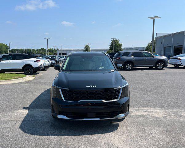 new 2025 Kia Sorento car, priced at $35,070