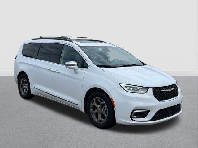 used 2022 Chrysler Pacifica car, priced at $25,623