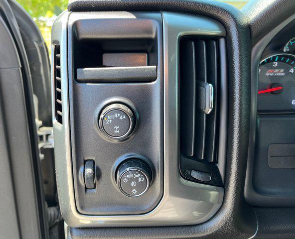 used 2018 Chevrolet Silverado 1500 car, priced at $29,584