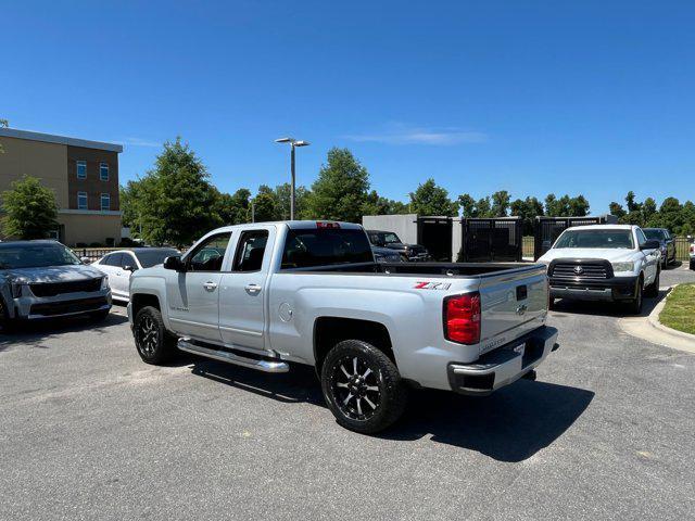 used 2018 Chevrolet Silverado 1500 car, priced at $29,584