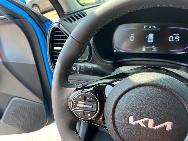 new 2025 Kia Soul car, priced at $24,901
