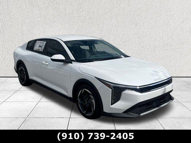 new 2025 Kia K4 car, priced at $24,525