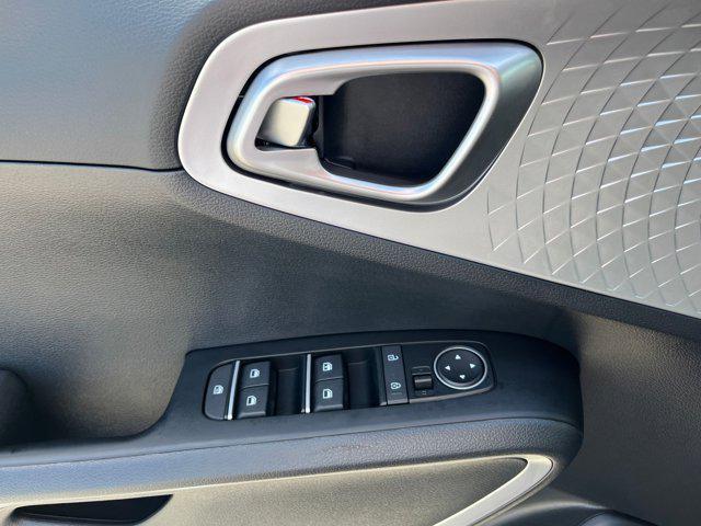 new 2025 Kia Soul car, priced at $20,145