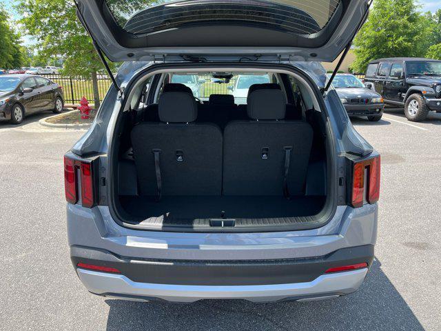 new 2025 Kia Sorento car, priced at $31,360