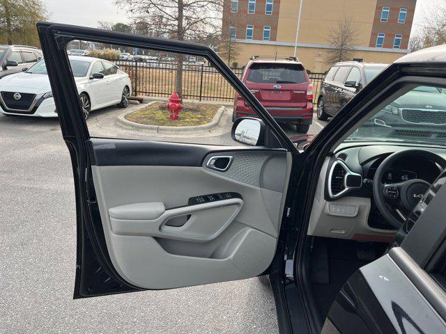 new 2025 Kia Soul car, priced at $20,395