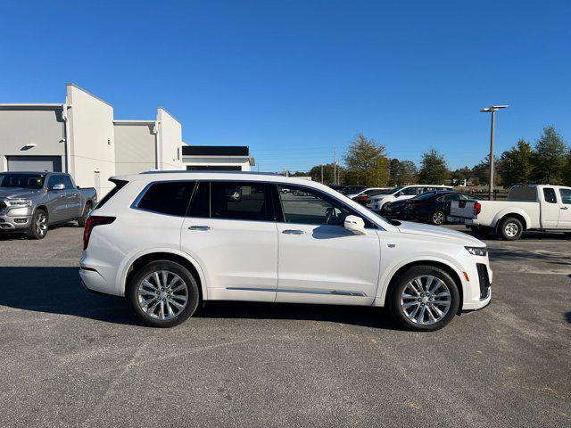 used 2022 Cadillac XT6 car, priced at $34,399