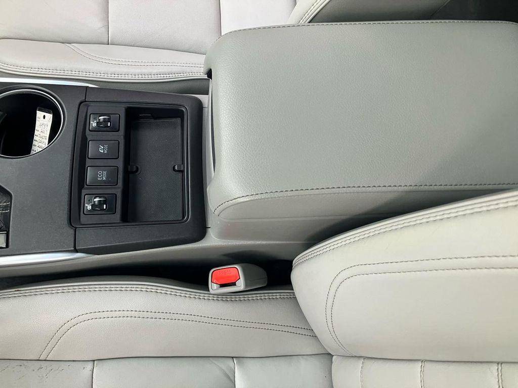 used 2017 Toyota Camry Hybrid car, priced at $14,000