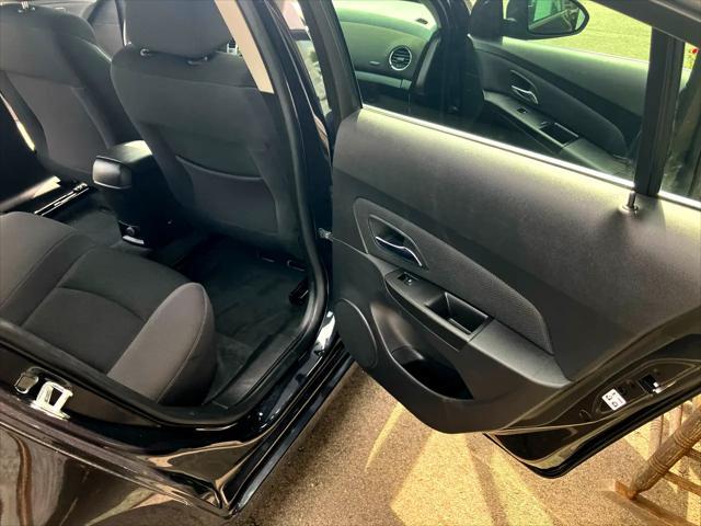 used 2016 Chevrolet Cruze Limited car, priced at $6,500