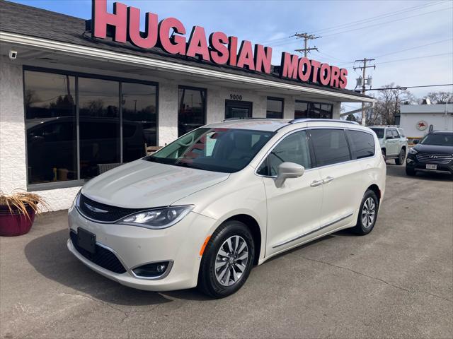 used 2020 Chrysler Pacifica car, priced at $22,650