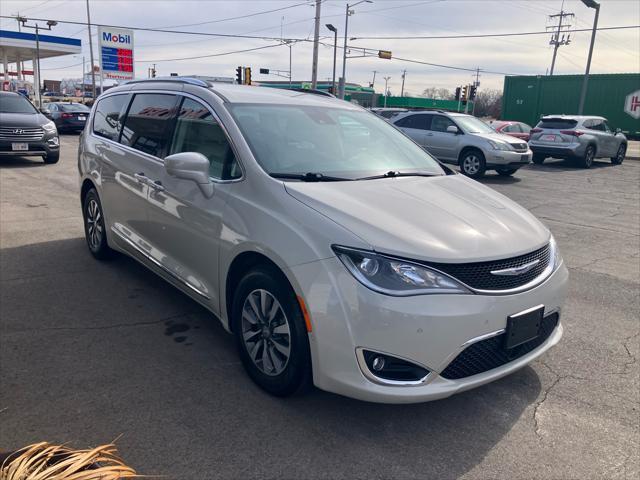 used 2020 Chrysler Pacifica car, priced at $22,650