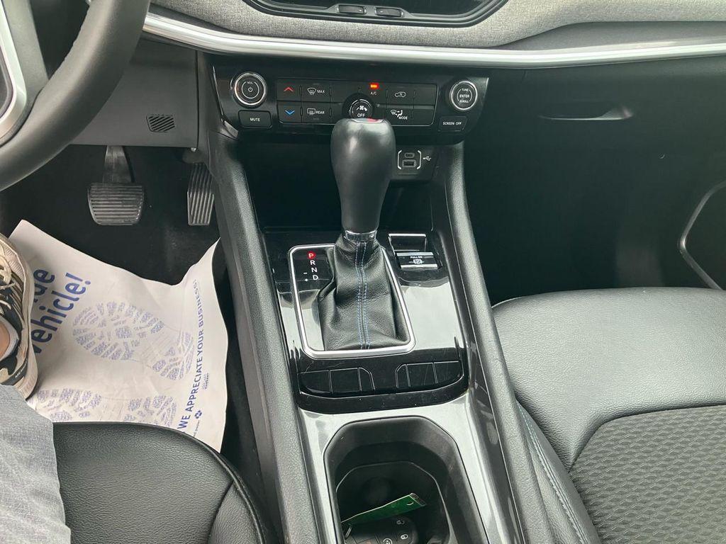 used 2022 Jeep Compass car, priced at $18,000
