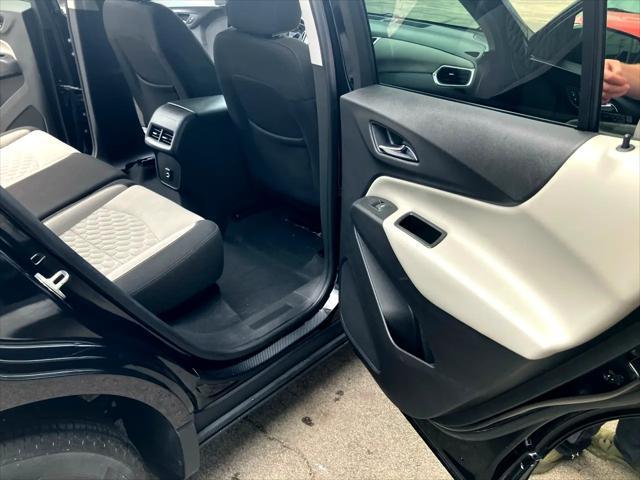 used 2021 Chevrolet Equinox car, priced at $18,500