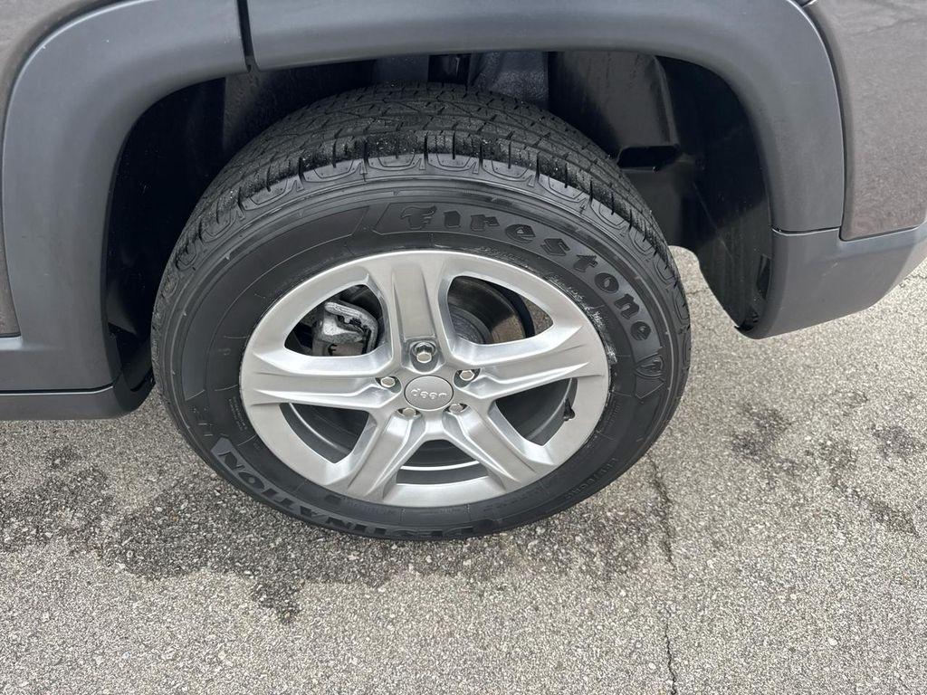 used 2024 Jeep Compass car, priced at $21,000