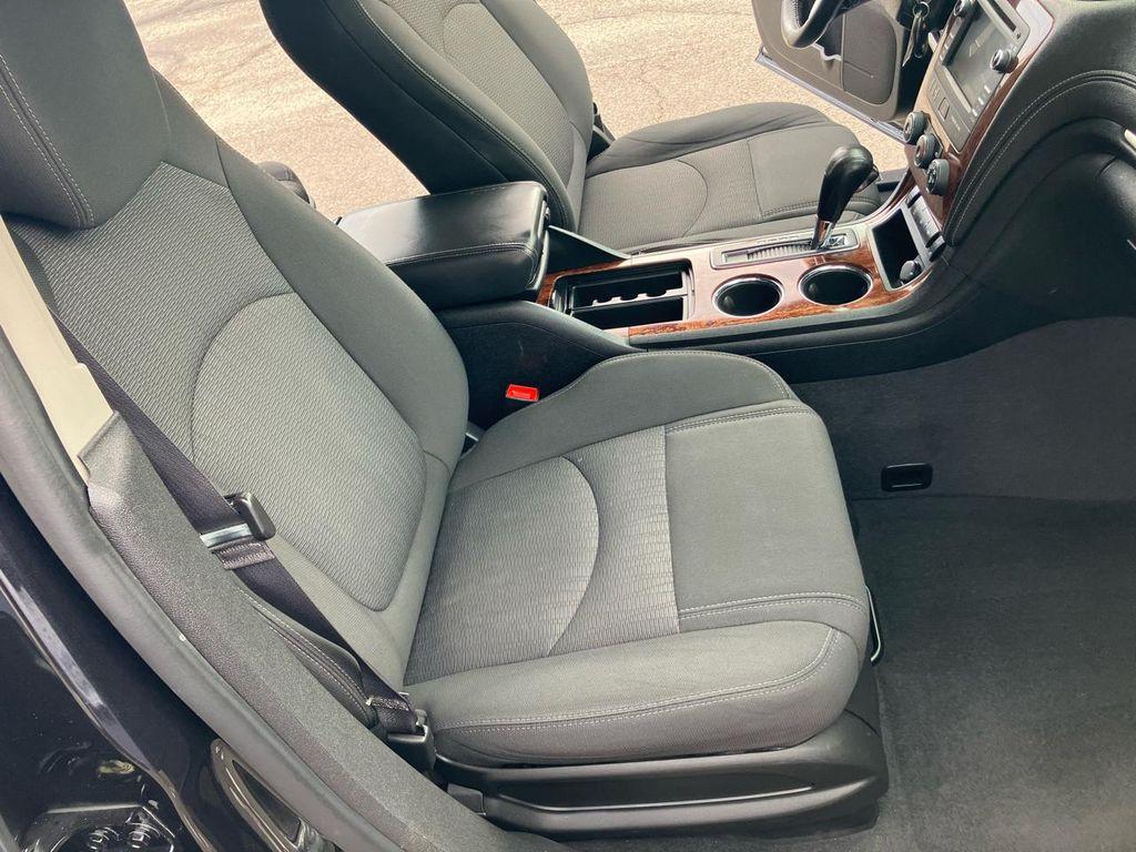 used 2014 Chevrolet Traverse car, priced at $8,000