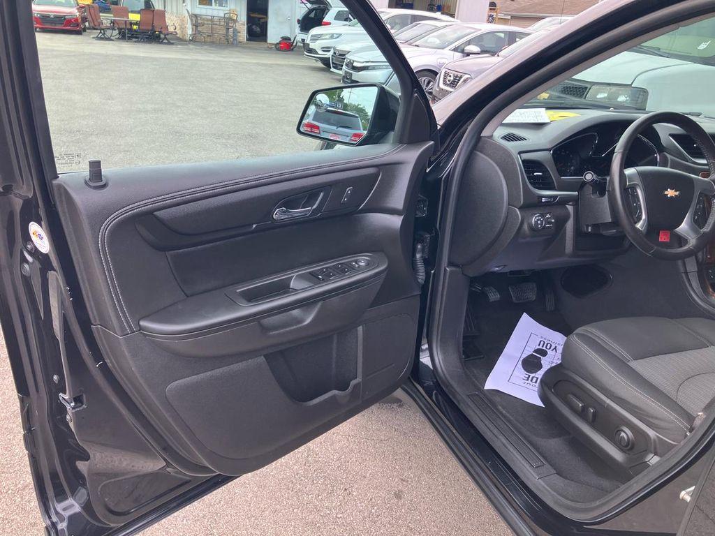 used 2014 Chevrolet Traverse car, priced at $8,000