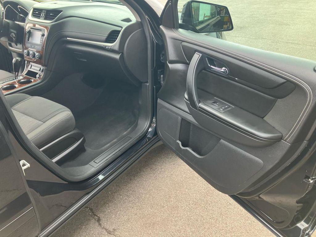 used 2014 Chevrolet Traverse car, priced at $8,000