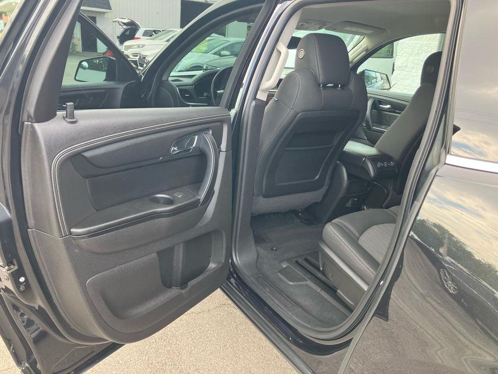 used 2014 Chevrolet Traverse car, priced at $8,000