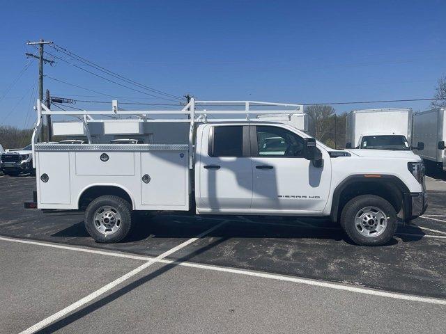 new 2024 GMC Sierra 2500 car, priced at $53,353