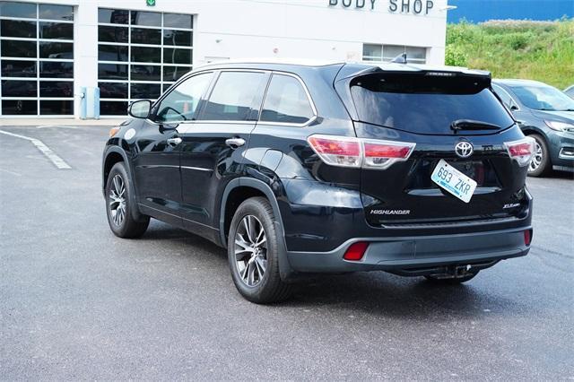 used 2016 Toyota Highlander car, priced at $15,188