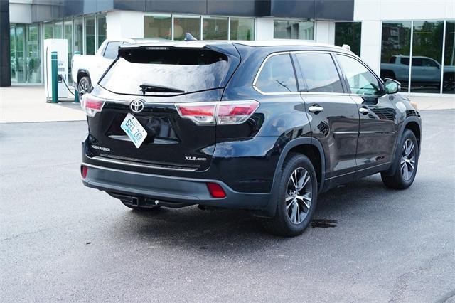 used 2016 Toyota Highlander car, priced at $15,188