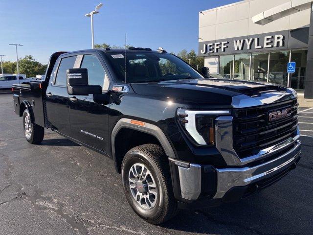 new 2024 GMC Sierra 3500 car, priced at $66,943