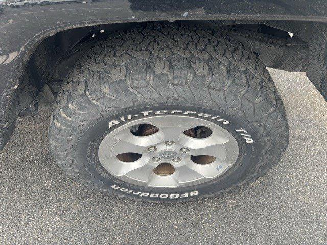 used 2013 Jeep Wrangler Unlimited car, priced at $12,937