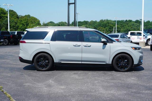 used 2024 Kia Carnival car, priced at $41,498