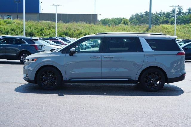 used 2024 Kia Carnival car, priced at $41,498