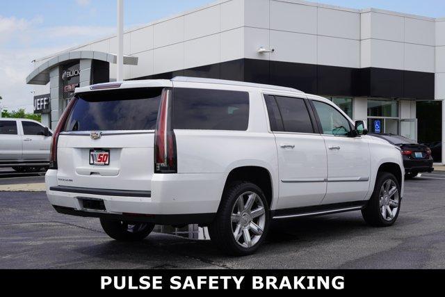 used 2020 Cadillac Escalade ESV car, priced at $32,408