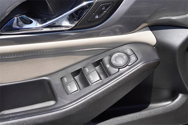 used 2022 Chevrolet Traverse car, priced at $26,129