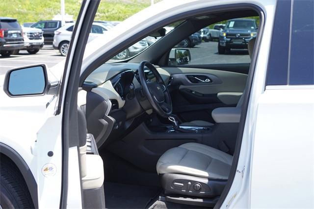 used 2022 Chevrolet Traverse car, priced at $26,129