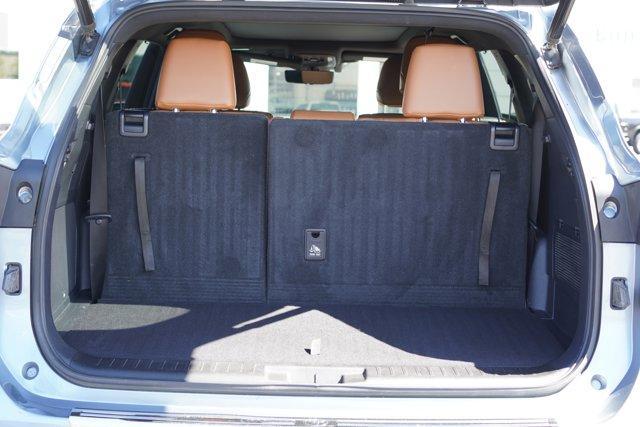 used 2021 Toyota Highlander car, priced at $33,866
