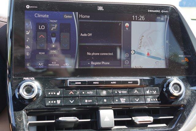 used 2021 Toyota Highlander car, priced at $33,866
