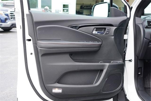 used 2025 Honda Ridgeline car, priced at $40,884