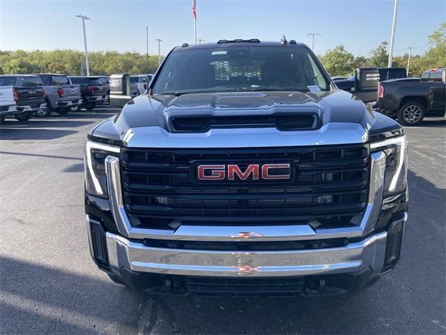 new 2024 GMC Sierra 3500 car, priced at $66,943