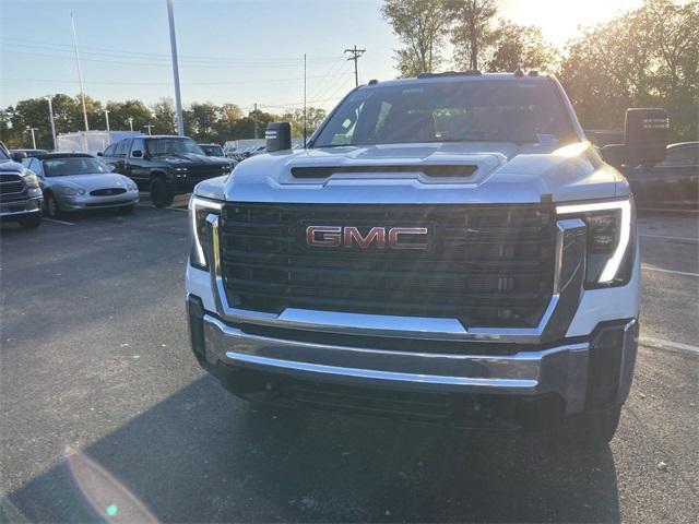 new 2024 GMC Sierra 2500 car, priced at $56,068