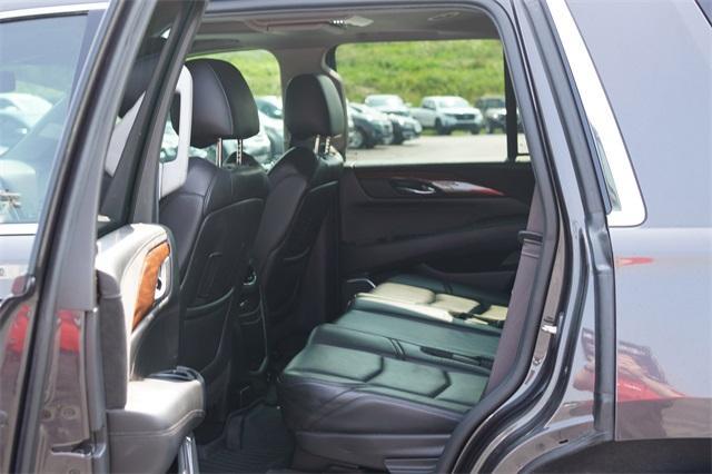 used 2015 Cadillac Escalade car, priced at $18,998