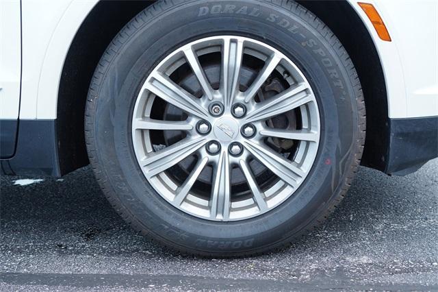 used 2017 Cadillac XT5 car, priced at $16,464
