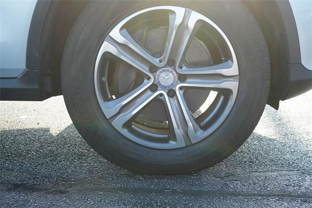 used 2017 Mercedes-Benz GLC 300 car, priced at $16,084