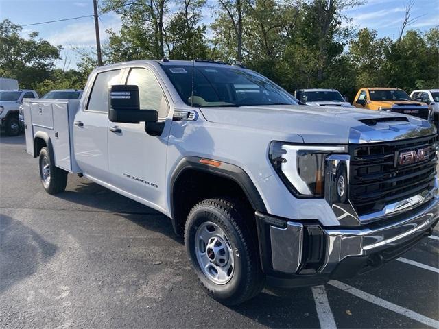 new 2024 GMC Sierra 2500 car, priced at $56,068